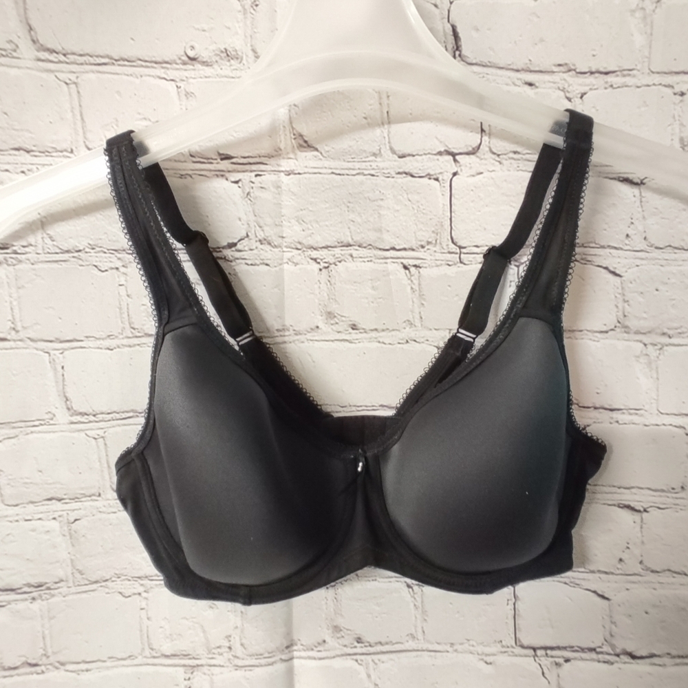 Wacoal Basic Beauty Contour Spacer Black Bra Underwire 36C